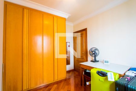 Apartamento à venda com 183m², 4 quartos e 3 vagas Apartamento à venda com 183m², 4 quartos e 3 vagasQuarto 3