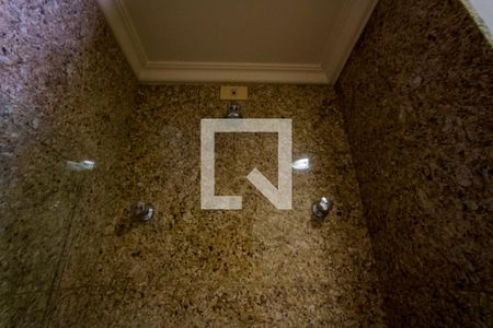 Apartamento à venda com 183m², 4 quartos e 3 vagas Apartamento à venda com 183m², 4 quartos e 3 vagasBanheiro social