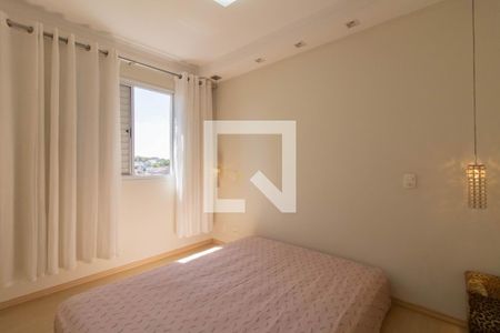Suíte de apartamento para alugar com 3 quartos, 56m² em Jardim Cocaia, Guarulhos