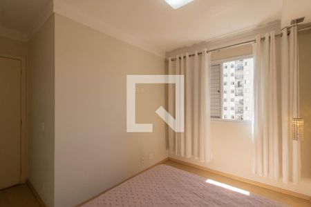 Suíte de apartamento para alugar com 3 quartos, 56m² em Jardim Cocaia, Guarulhos
