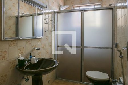 Casa à venda com 100m², 2 quartos e 2 vagasBanheiro Social