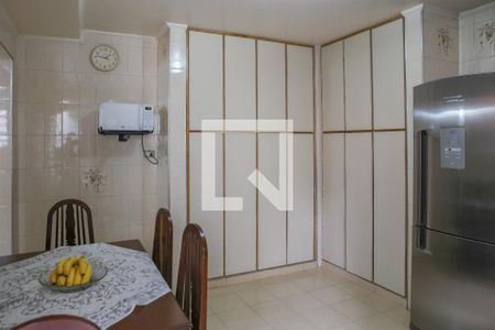 Casa à venda com 100m², 2 quartos e 2 vagasCozinha