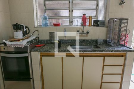 Casa à venda com 100m², 2 quartos e 2 vagasCozinha