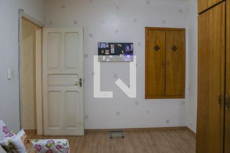 Casa à venda com 100m², 2 quartos e 2 vagasQuarto 2