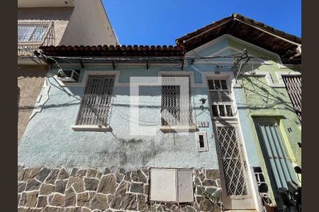 Casa à venda com 119m², 4 quartos e 1 vagaFachada da casa