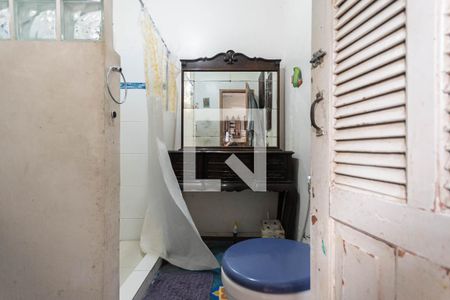 Casa à venda com 119m², 4 quartos e 1 vagaBanheiro