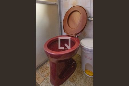 Casa à venda com 310m², 3 quartos e 4 vagasBanheiro da Suíte 3