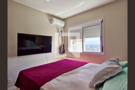 Suite de apartamento para alugar com 2 quartos, 64m² em Vila Ipiranga, Porto Alegre
