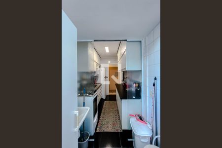 Apartamento à venda com 69m², 2 quartos e 1 vagaÁrea de Serviço