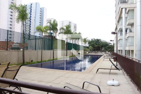 Apartamento para alugar com 102m², 3 quartos e 2 vagasÁrea comum - Piscina
