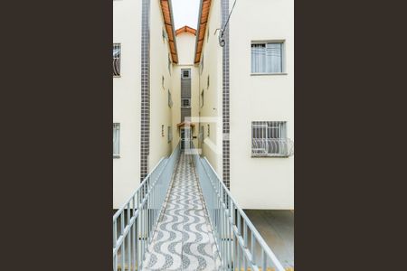 Entrada de apartamento para alugar com 3 quartos, 73m² em Padre Eustáquio, Belo Horizonte