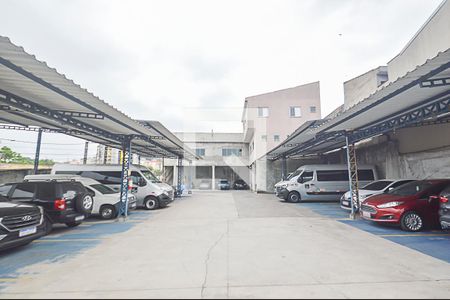 Casa à venda com 70m², 2 quartos e sem vaga Casa à venda com 70m², 2 quartos e sem vagaFachada