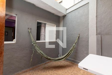 Casa à venda com 250m², 3 quartos e 3 vagas Casa à venda com 250m², 3 quartos e 3 vagasÁrea externa