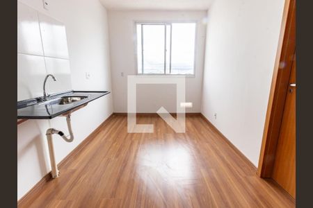 Sala/Cozinha de apartamento para alugar com 1 quarto, 25m² em Belenzinho, São Paulo