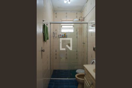 Banheiro de apartamento à venda com 1 quarto, 48m² em Cavalhada, Porto Alegre