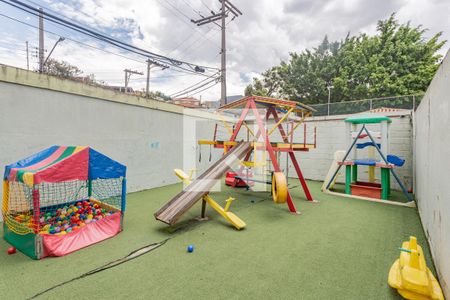 Apartamento para alugar com 65m², 2 quartos e 1 vaga Apartamento para alugar com 65m², 2 quartos e 1 vagaÁrea comum