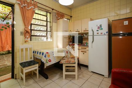 Casa à venda com 230m², 3 quartos e 3 vagasCozinha