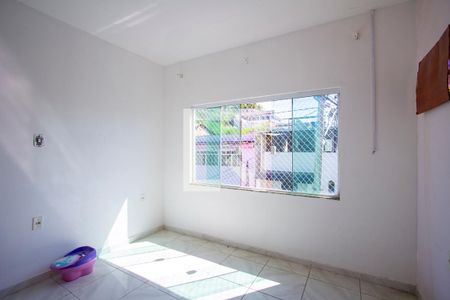 Quarto 1 de casa de condomínio para alugar com 2 quartos, 100m² em Galo Branco, São Gonçalo