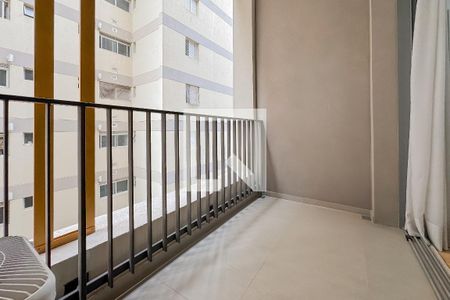 Studio para alugar com 36m², 1 quarto e sem vaga Studio para alugar com 36m², 1 quarto e sem vagaVaranda