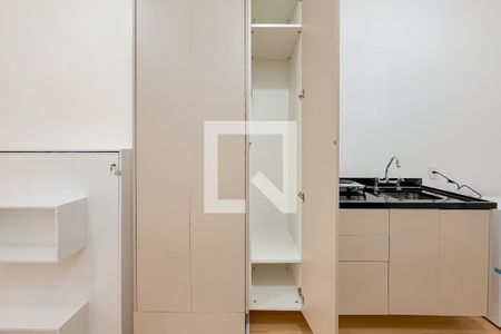 Studio para alugar com 36m², 1 quarto e sem vaga Studio para alugar com 36m², 1 quarto e sem vagaCozinha