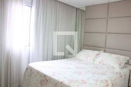 Apartamento para alugar com 75m², 2 quartos e 2 vagasSuíte