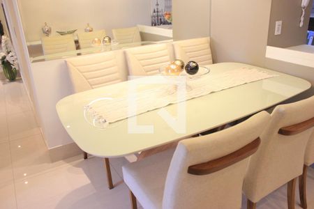 Sala de apartamento para alugar com 2 quartos, 75m² em Vila Augusta, Guarulhos