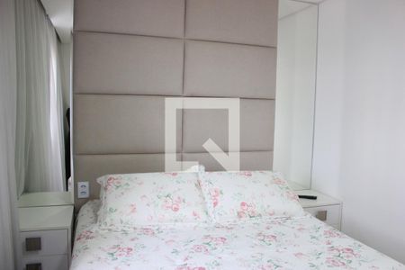 Apartamento para alugar com 75m², 2 quartos e 2 vagasSuíte
