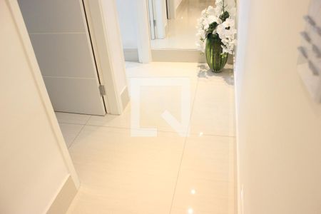 Apartamento para alugar com 75m², 2 quartos e 2 vagasCorredor para os quartos