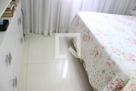 Apartamento para alugar com 75m², 2 quartos e 2 vagasSuíte