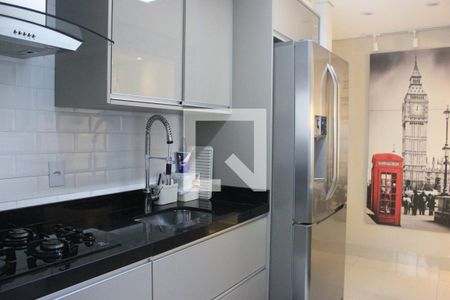 Apartamento para alugar com 75m², 2 quartos e 2 vagasCozinha