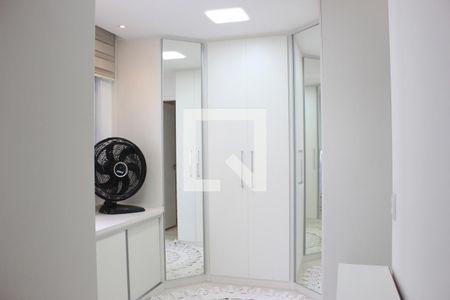 Apartamento para alugar com 75m², 2 quartos e 2 vagasCloset da Suíte