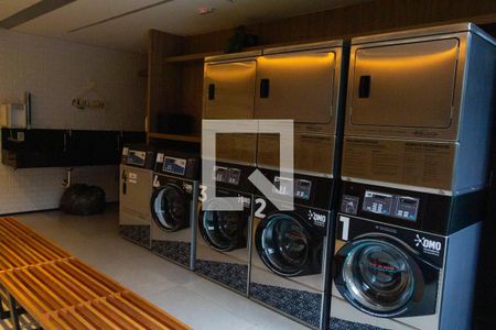 Apartamento à venda com 63m², 2 quartos e 1 vaga Apartamento à venda com 63m², 2 quartos e 1 vagaÁrea comum - Lavanderia