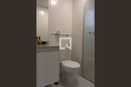 Apartamento à venda com 63m², 2 quartos e 1 vaga Apartamento à venda com 63m², 2 quartos e 1 vagaBanheiro da Suíte