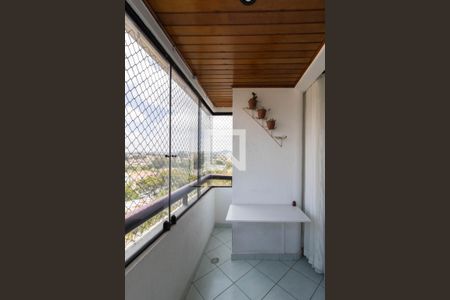 Varanda de casa de condomínio à venda com 3 quartos, 70m² em Macedo, Guarulhos
