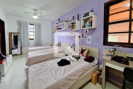 Casa à venda com 374m², 4 quartos e 5 vagas Casa à venda com 374m², 4 quartos e 5 vagasSuíte 2