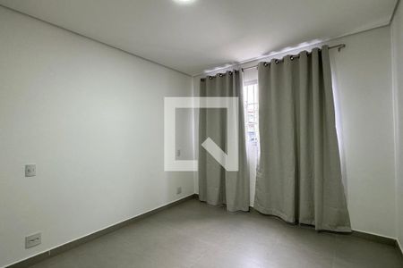 Quarto 1 de kitnet/studio para alugar com 1 quarto, 44m² em Vila Sao Silvestre, Barueri