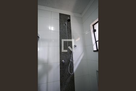 Banheiro da Suíte de casa para alugar com 2 quartos, 70m² em Jardim Wanel Ville V, Sorocaba