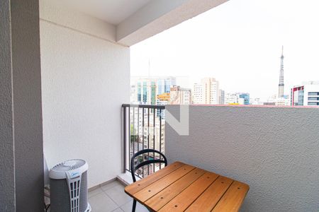 Studio para alugar com 28m², 1 quarto e sem vaga Studio para alugar com 28m², 1 quarto e sem vagaSacada