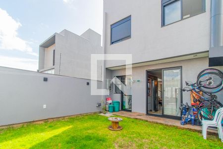 Casa à venda com 125m², 2 quartos e 2 vagasQuintal