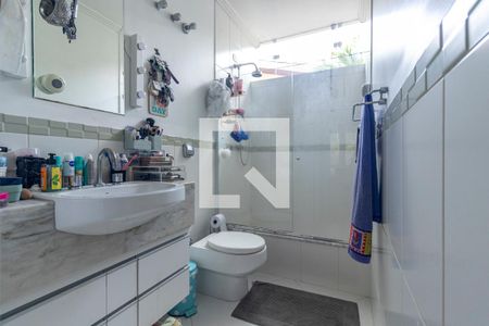 Casa à venda com 280m², 2 quartos e 5 vagas Casa à venda com 280m², 2 quartos e 5 vagasSuíte 2 - Banheiro 1