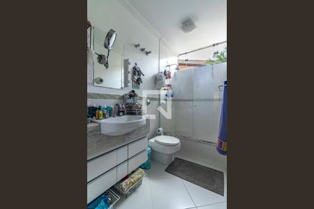 Casa à venda com 280m², 2 quartos e 5 vagas Casa à venda com 280m², 2 quartos e 5 vagasSuíte 2 - Banheiro 1