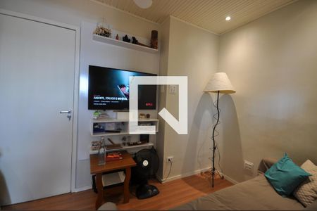 Sala de casa à venda com 3 quartos, 178m² em Vila Gustavo, São Paulo