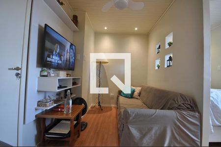 Sala de casa à venda com 3 quartos, 178m² em Vila Gustavo, São Paulo