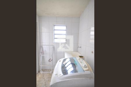 Casa à venda com 178m², 3 quartos e sem vagaÁrea de Serviço