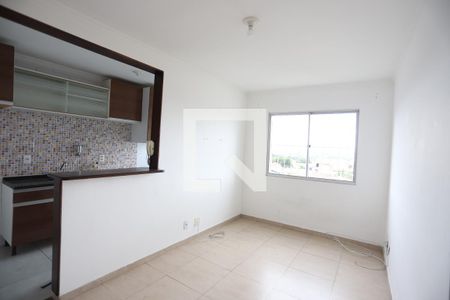 Sala de apartamento para alugar com 2 quartos, 47m² em Cidade Edson, Suzano