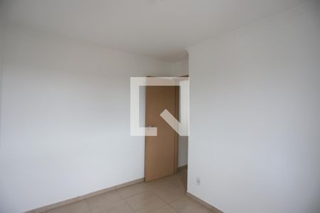 Quarto 2 de apartamento para alugar com 2 quartos, 47m² em Cidade Edson, Suzano