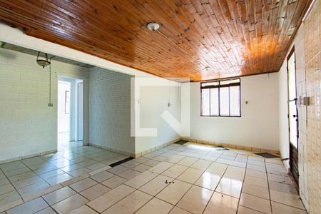 Quarto 2 de casa à venda com 2 quartos, 70m² em Guajuviras, Canoas
