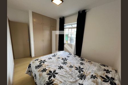 Quarto 2  de apartamento para alugar com 2 quartos, 55m² em Alto Caiçaras, Belo Horizonte