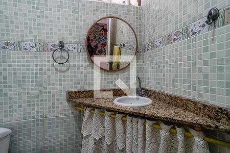 Apartamento para alugar com 102m², 3 quartos e sem vaga Apartamento para alugar com 102m², 3 quartos e sem vagaBanheiro