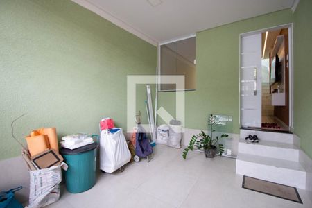 Casa à venda com 300m², 2 quartos e 1 vaga Casa à venda com 300m², 2 quartos e 1 vagaGaragem